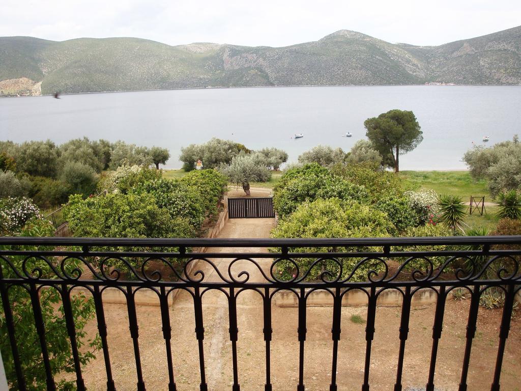 Waterfront Mediterranean Villa Skroponeria Exterior photo